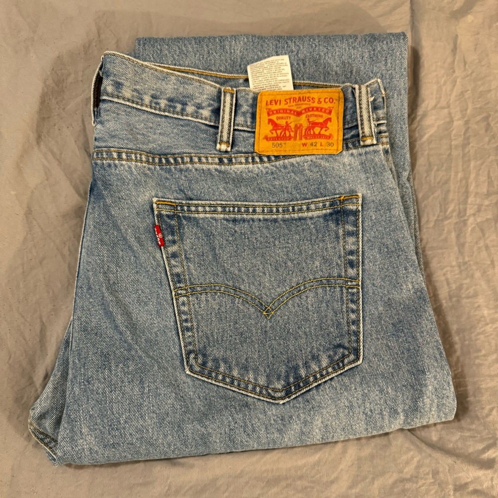 Levi’s 505 Regular Fit Men’s‎ Jeans Size 42x30 100% Cotton